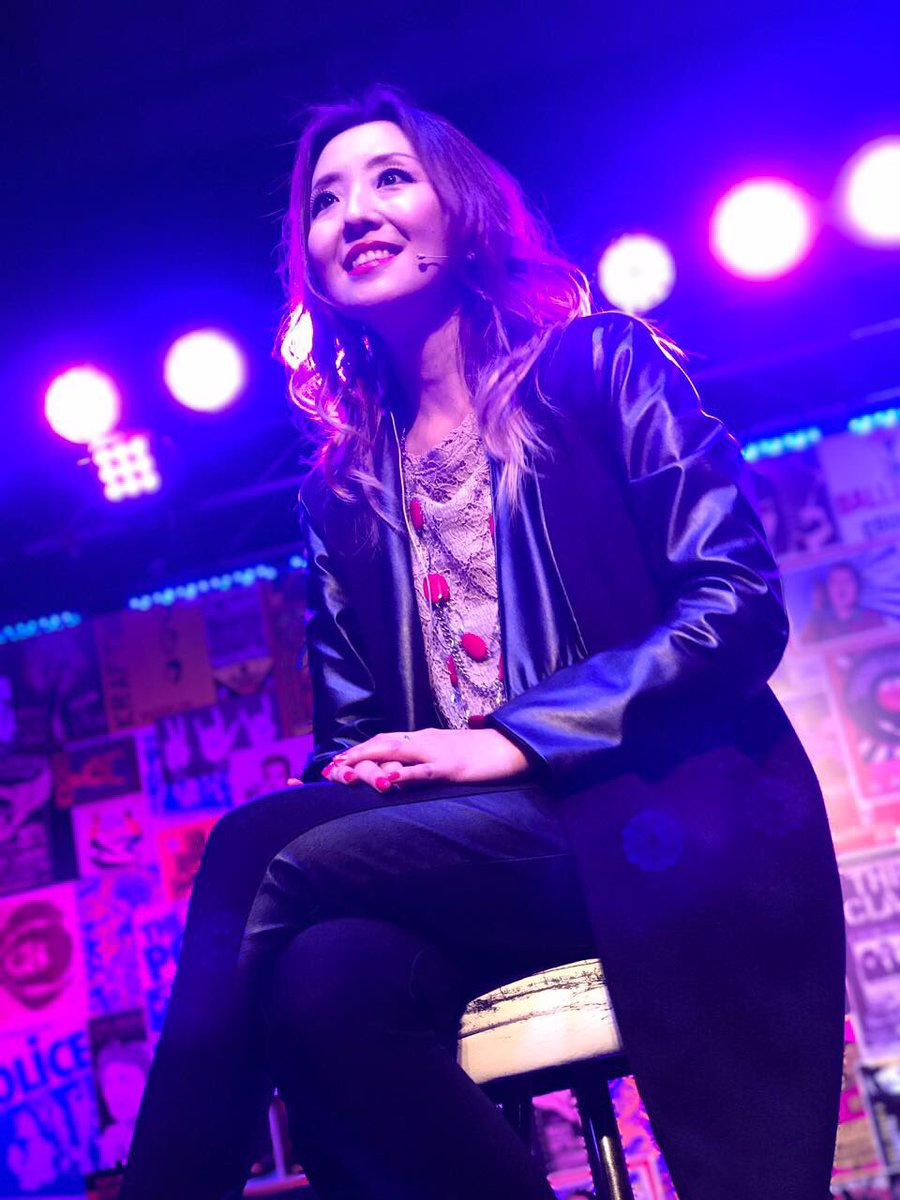 ¿Qué le dirías a Jini Channel si la tuvieses adelante? ¡Mirá toda su entrevista en el link!
#KPopFest
youtu.be/BvUweVCSHZk