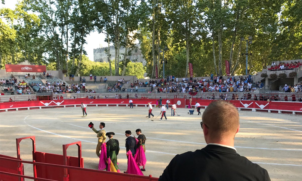 #TorosdeFrance Vuleta al ruedo de <a href="/infoMPalacios/">Info Mario Palacios</a> au 4ème novillo de François André à #Beaucaire ! Bon novillo de la ganaderia de Maussane