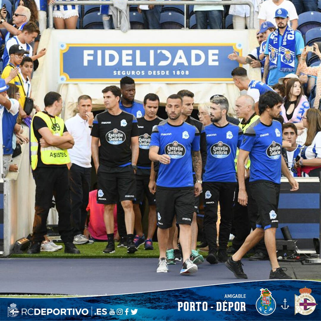 RCDeportivo's tweet photo. O #DÉPOR arribado en O Dragão! Ás 20:30 h. #FCPortoDépor! https://t.co/C4qecc1LfS