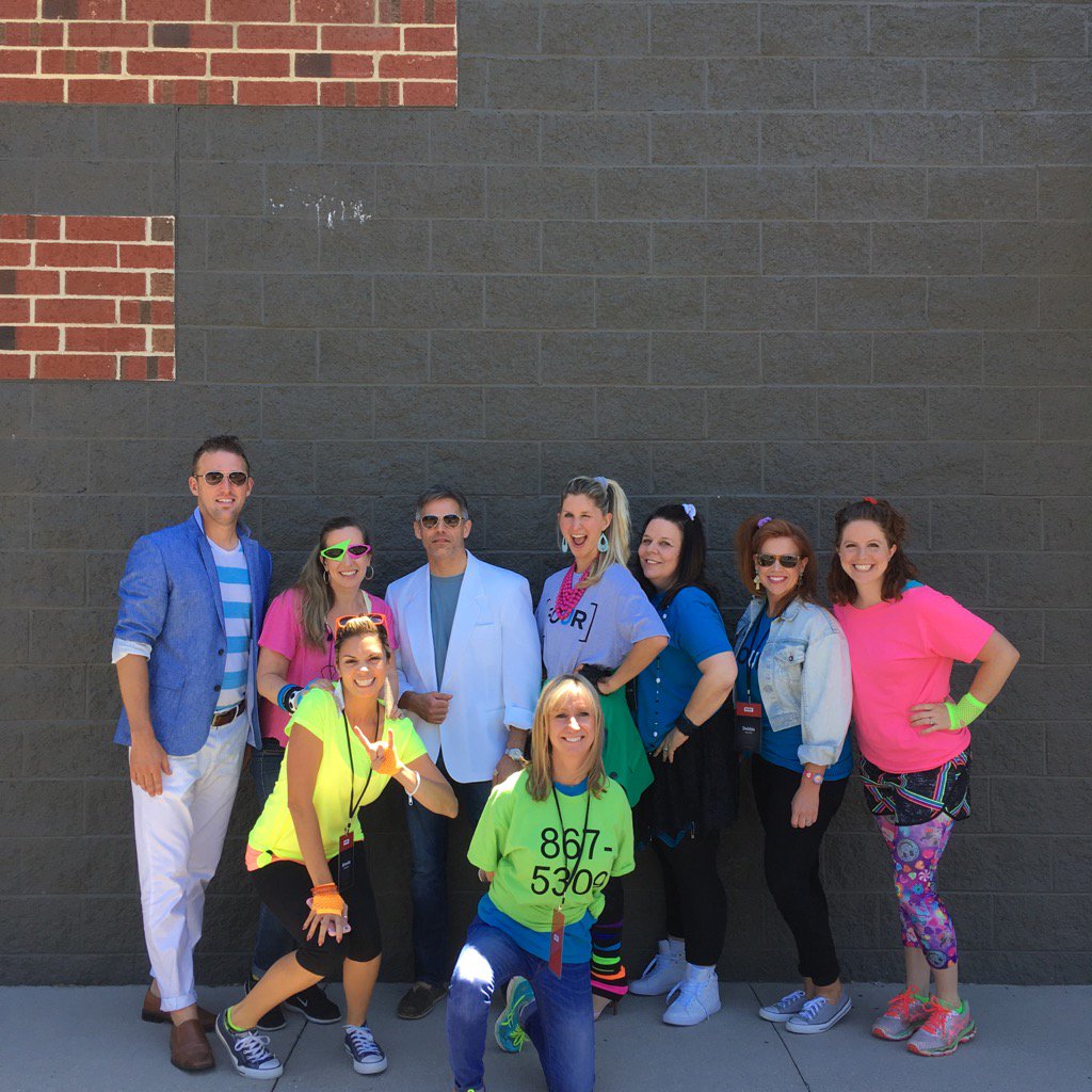 charlotteridge's tweet photo. What a day! Channeled my inner "Don Johnson" as we did a little 80's throwback. @RidgeChurchClt #comeandsee #FOUR https://t.co/gtUirtS52P