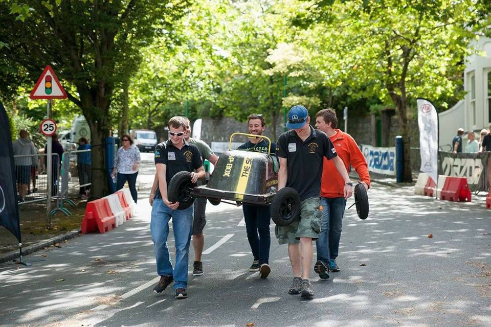 Even when we are down Scouts stick together! We couldn't miss out on the Parade Lap #Teamwork #UKScoutNetwork