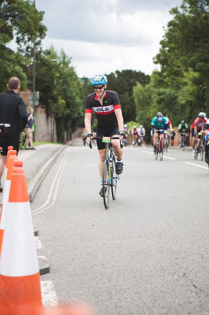 SuziBPhotograph's tweet photo. Loads of fun watching #prudentialridelondon100 in #leatherhead today https://t.co/oaGDvJUSRF