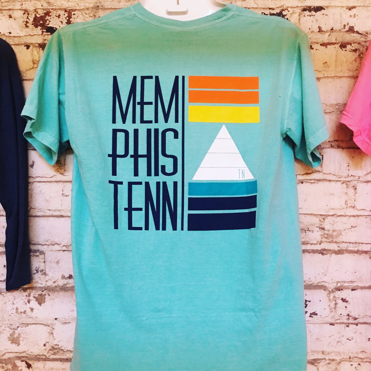 901Shop's tweet photo. Getting more of these in very soon for one last short sleeve run. 😍💯

#shop901 #memphistenn https://t.co/i42w0k6sTX