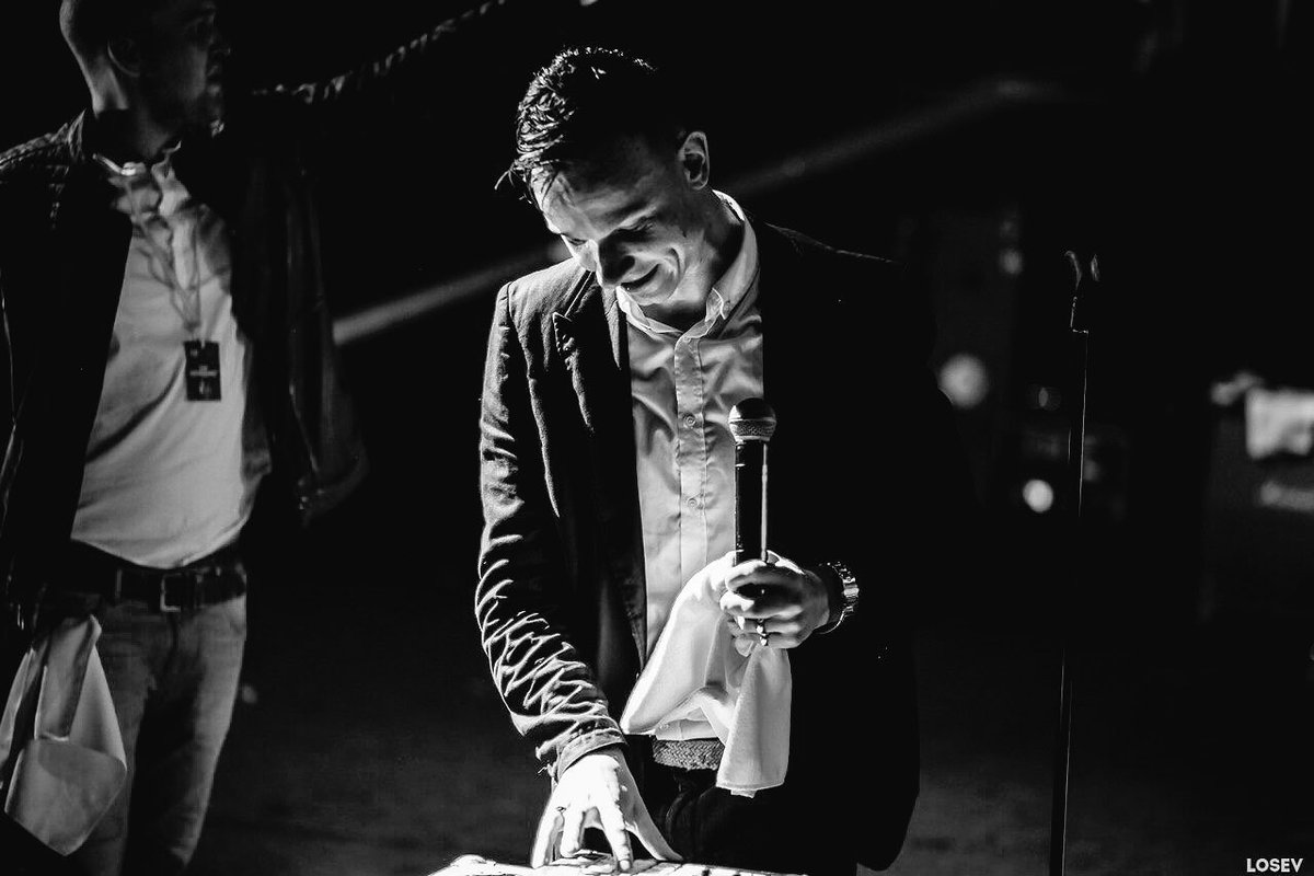 znaal (@mnogoznaal) on Twitter photo 