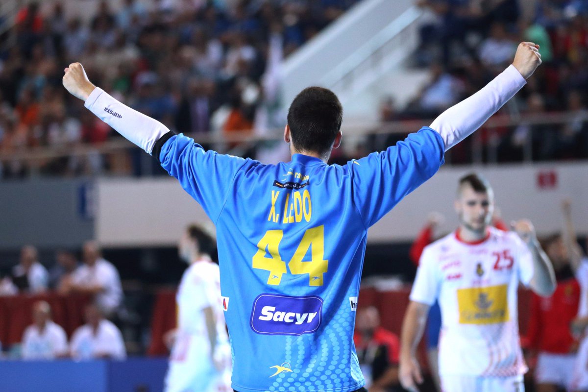 🏆 #HispanosJunior🇪🇸 | Tras los 6 Subcampeonatos Junior, España por fin es ¡CAMPEONA DEL MUNDO JUNIOR! 🥇🥇¡Nuestros chicos han hecho HISTORIA!