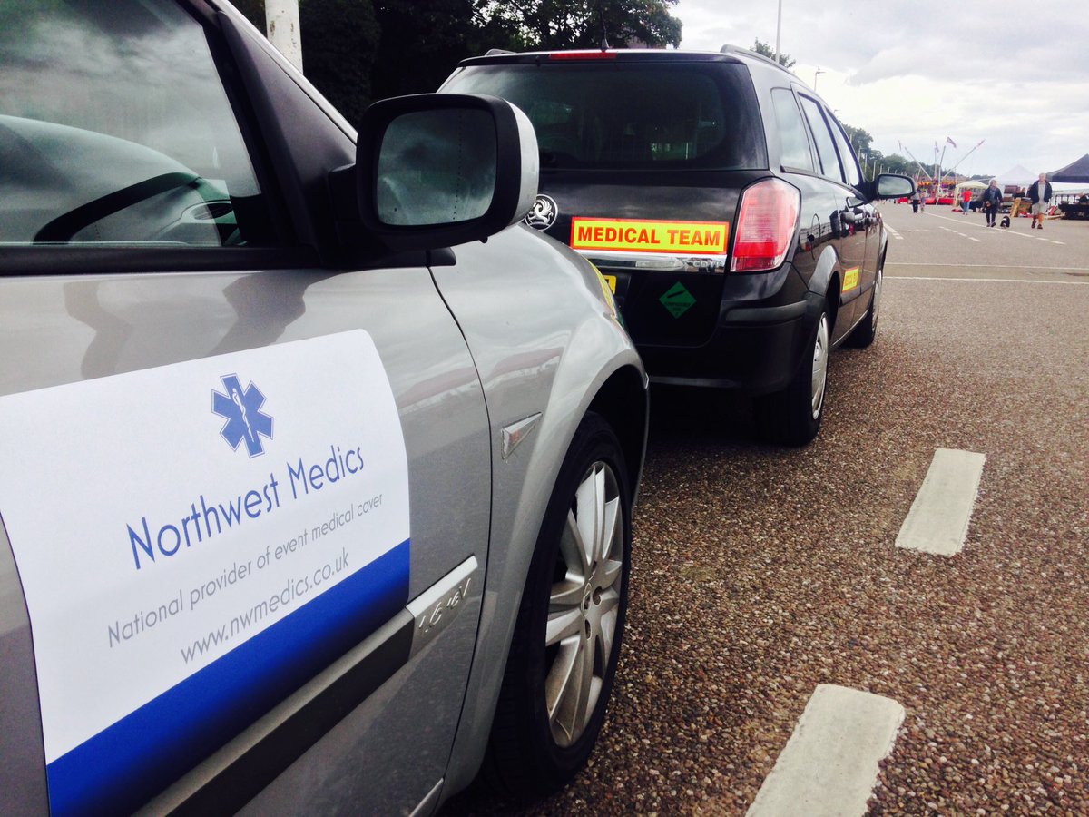 NWMedics's tweet photo. Two incidents today. Both patients discharged after receiving minor injury treatment and worsening advise. #ambulance #liverpool #medic https://t.co/mvE8OxYvZJ