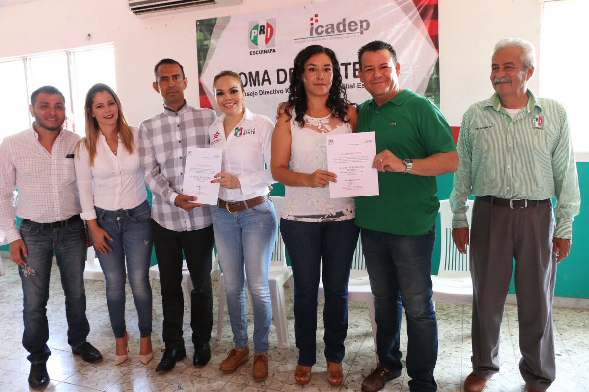 IRHSinaloa's tweet photo. Ricardo Sánchez y Alma Gómez rindieron protesta ante nuestra Pdta @Paola_Garate como Dirigencia de nuestra #FilialEscuinapa ¡Enhorabuena! https://t.co/VsxRetDRCI