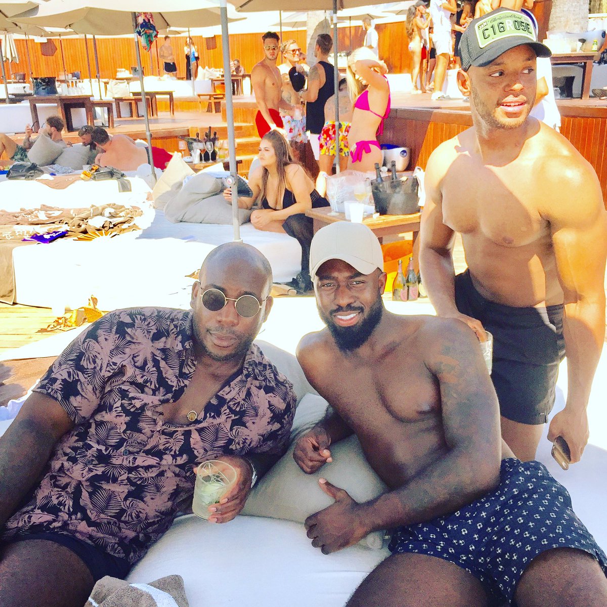 thisisNANAB's tweet image. J - U - L - Y