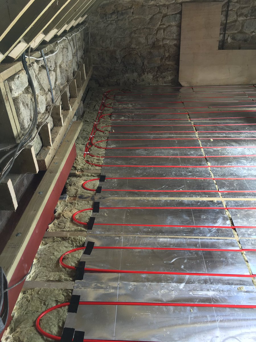 Warrenenergy's tweet photo. Fit-From-Above system installed this week, plenty of insulation below to ensure consistent contact! #UFH #Dartmoor https://t.co/oW0mYigfPh