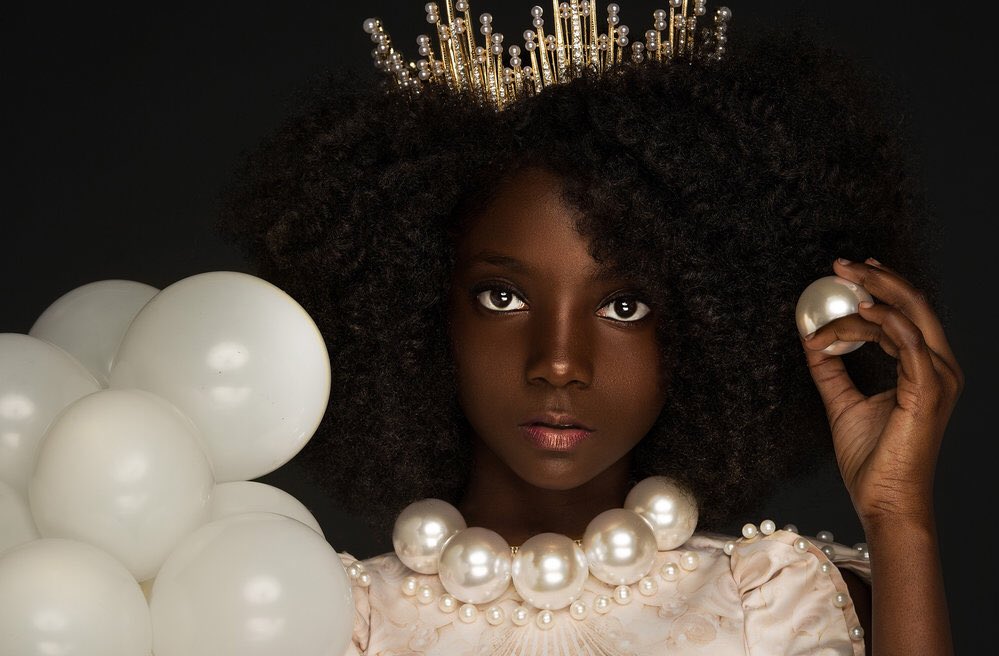 KherisPoppin's tweet image. Can a 10 year old break the internet?