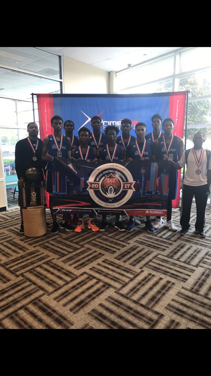 _FearlessElite_'s tweet photo. 14 Games In 11 Days.. #GatorsTested🐊🏀@hunchomonte @ZeeTheDarkskin @KingLos55 @Brandilon1 @TBurney_4 @lekeupnext @_chasethedon @varsitything https://t.co/V6Lb7iIrfx