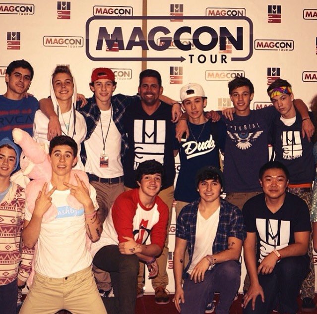 KLoanniss's tweet photo. Que tiempos 💔😭 #magconfamily #magcontour https://t.co/oT3RI5D3z0