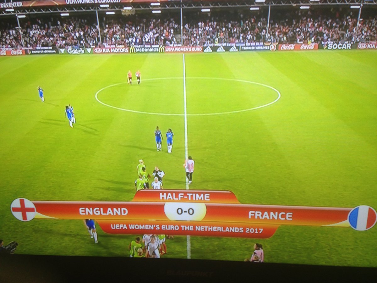 RomainCG75's tweet photo. Allllllllez les Bleues !!! #ENGFRA 0-0 MT. Vous allez Le faire. En route pour les 1/2 de l'@UEFAWomensEURO !!! https://t.co/RbHEfoTpJe