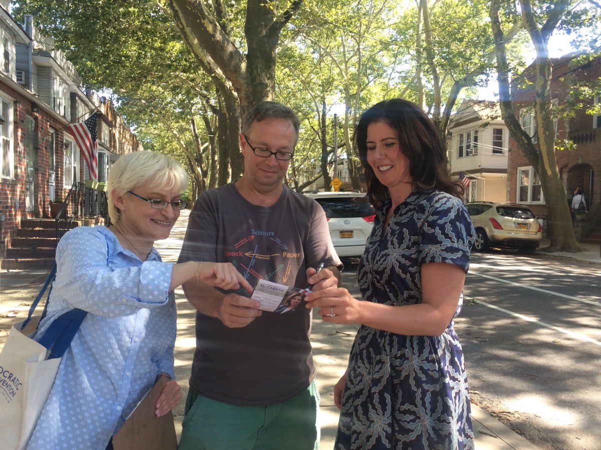 ElizCrowleyNYC's tweet photo. Out knocking doors today meeting supporters of my re-election to the City Council! #Crowley2017 https://t.co/N4aiociCwx