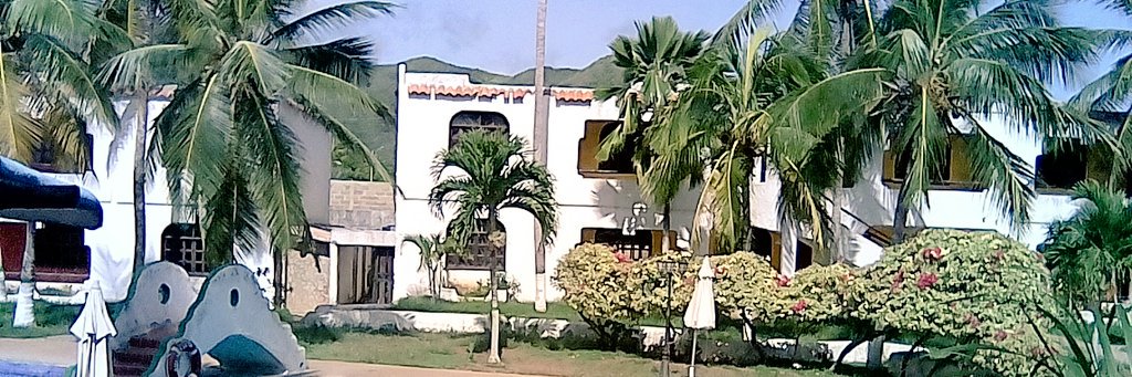 DomusSummer's tweet image. Te ofrezco 10 apartamentos con capacidad para 4 Pax. En Playa el agua, con piscina, estacionamiento, vigilancia. Ideal para grupos