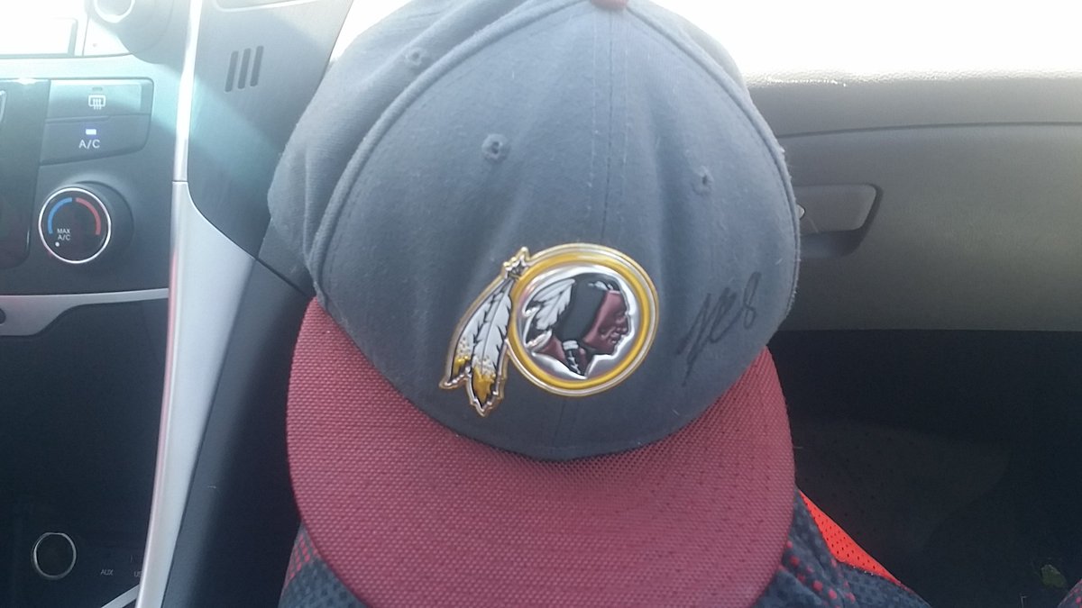 HagyVictor's tweet photo. @Redskins @SkinsRealm THANKS CAPTAIN KIRK!!!!! HTTR!!!!!! https://t.co/qlUBAWYdEI