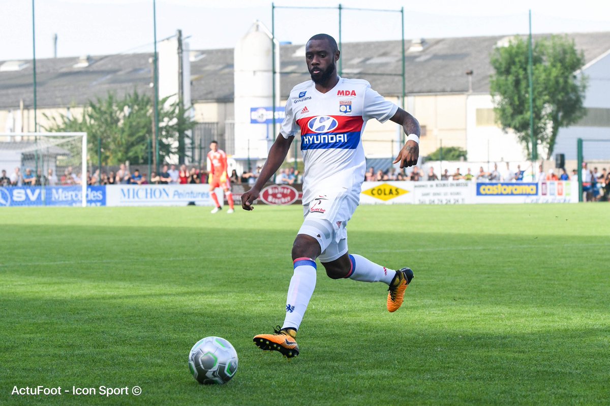 ActuFoot_'s tweet photo. Aulas : "On a trop de défenseurs centraux. Ce ne sera pas Nicolas Nkoulou qui partira, il fait partie du projet"
(JDD) https://t.co/xRsjIOqygy
