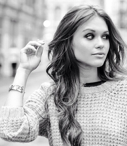 RT FOR - Nina Dobrev
LIKE FOR - Holland Roden