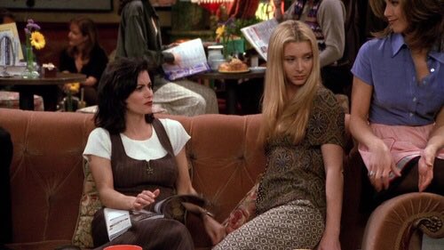 buffaybing's tweet image. happy birthday Lisa Kudrow!!