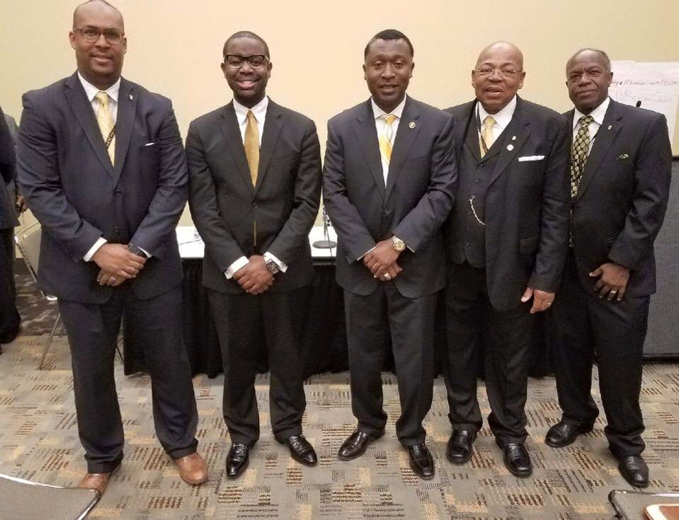 AlphaSouthwest's tweet photo. Past #AlphaSouthwest Regional Vice Presidents with the 23rd RVP during the 94th General #APhiAConvention. | #APhiA #MovingSWRForward https://t.co/cxtLtxJCgP