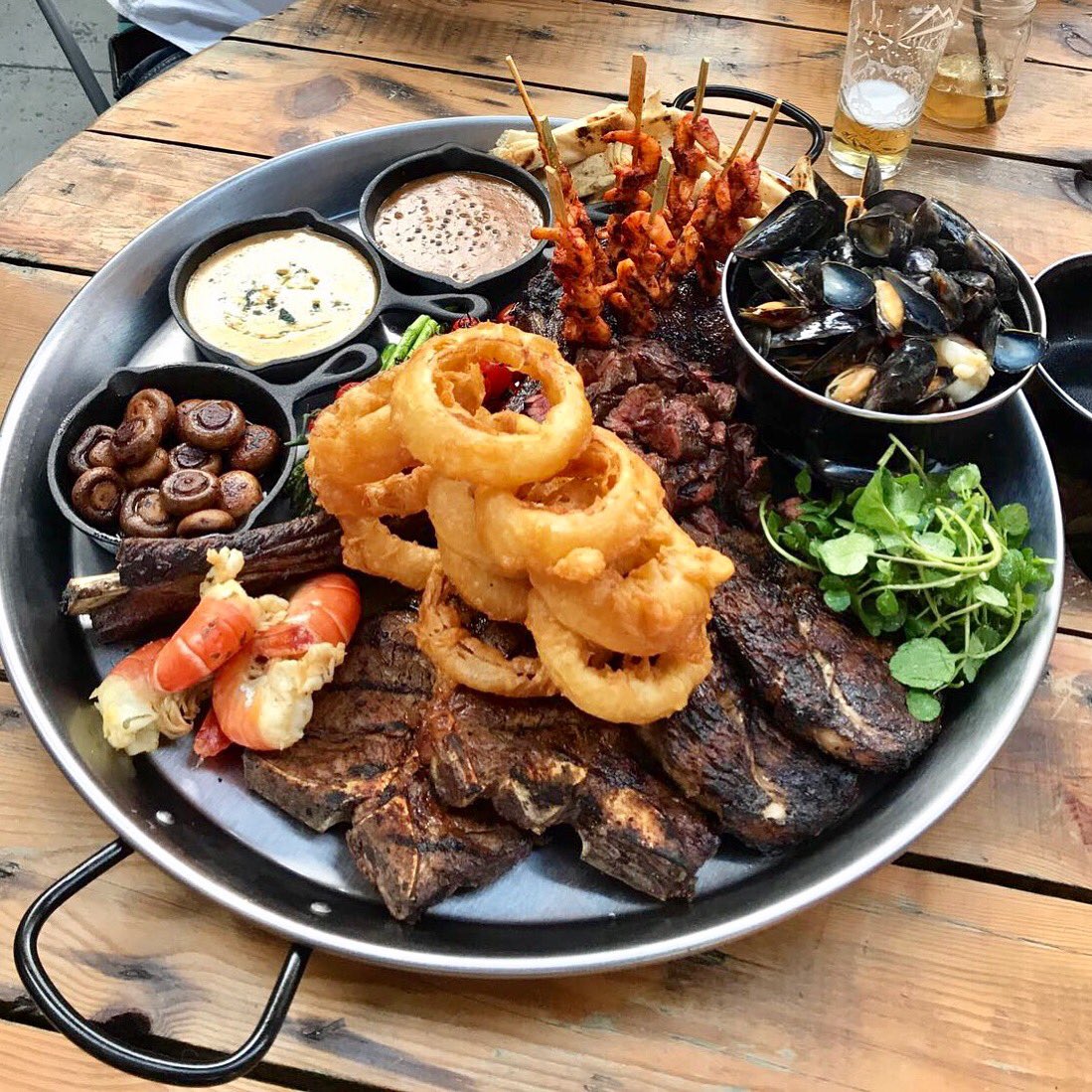Mageestbakery's tweet photo. If @The_Smoke_Pit did birthdays... oh wait they do 👌🏻👌🏻👌🏻unreal surf and turf to celebrate turning 30. Cheers boys! https://t.co/IlyBSa9Kby