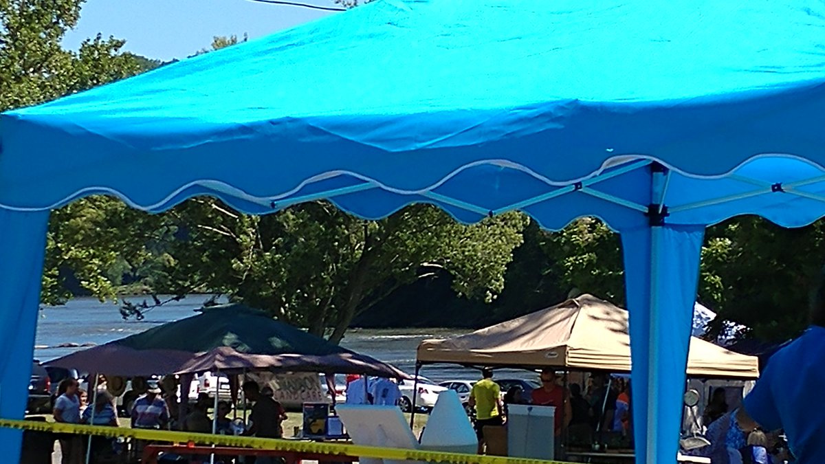 rivercrawl's tweet photo. #ROCK THE RIVER..FRIES VA..FANTASTIC https://t.co/MI120LOC0Y