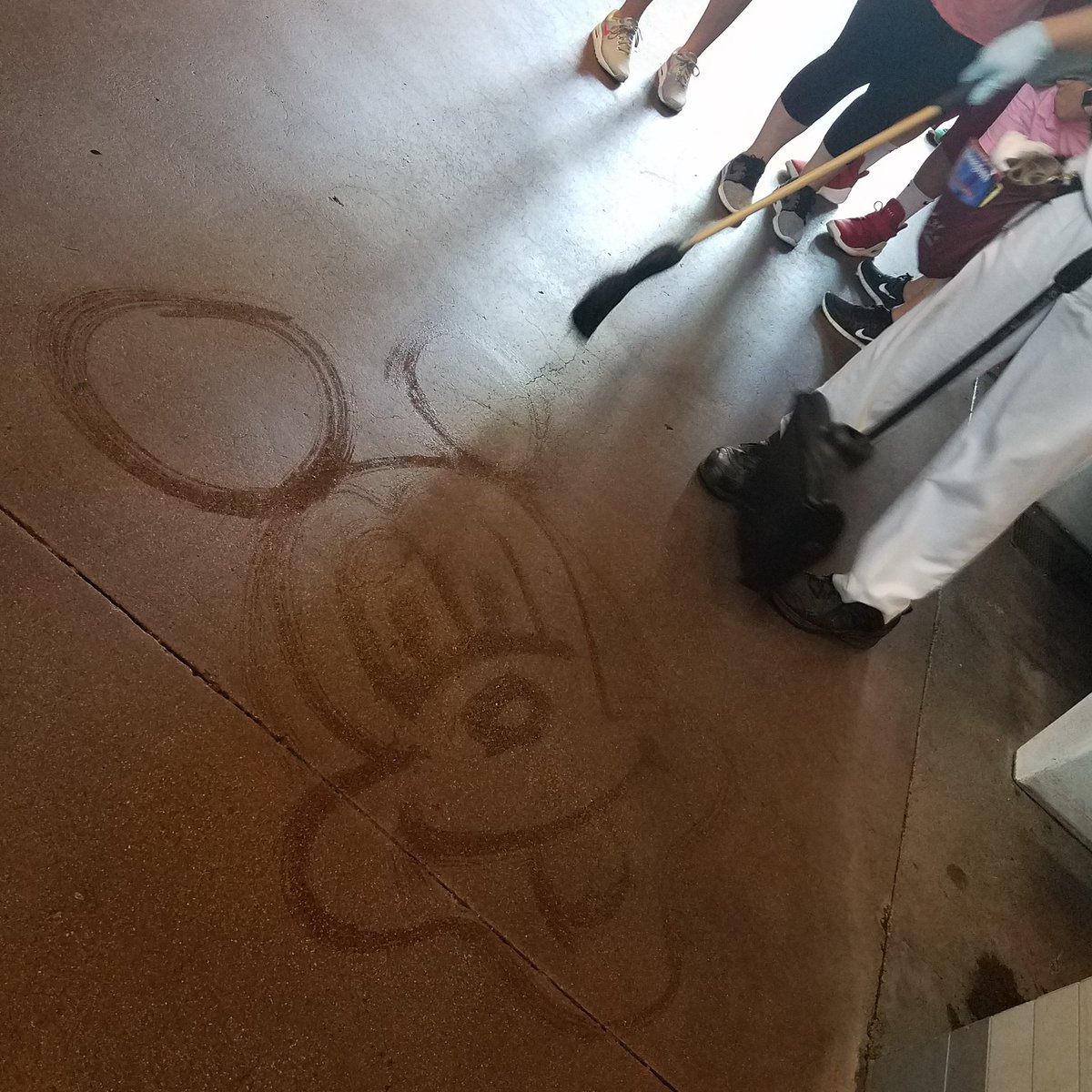Well done, Disney custodial! It's the little things. :-) #Disneyland