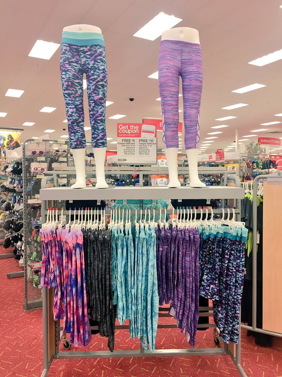 Angie_StyleETL's tweet photo. πππ»Impactful merchandising with an imaginative mind= #boomsales πππΌββοΈ#drivethebusiness #positiveorbust #vmtl #strategic #target #c9 #g191 https://t.co/GLFLDfPpYl
