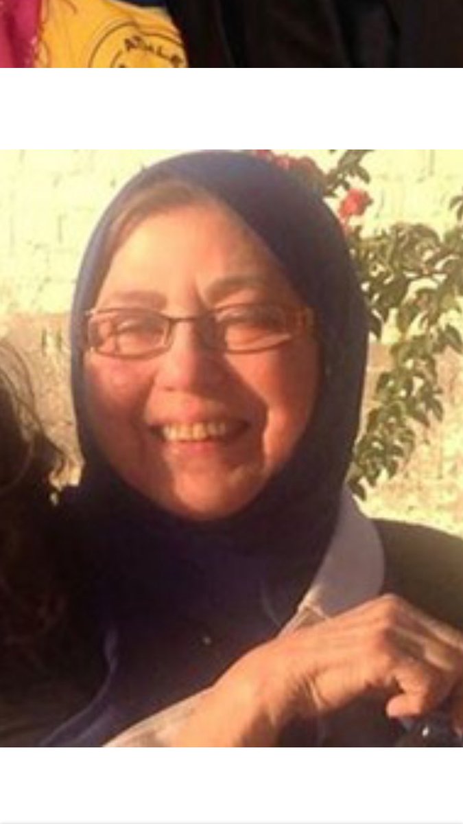 Fajir On Twitter ١١ أبلة منيرة ١٣ حلقة ع رضت عام ٨١م بمشاركة الفنانة المصرية منى جبر في دور مربية تتنكر بزي سيدة عجوز بين الصور صورة حديثة لمنى جبر Https T Co Jrtx8spksm