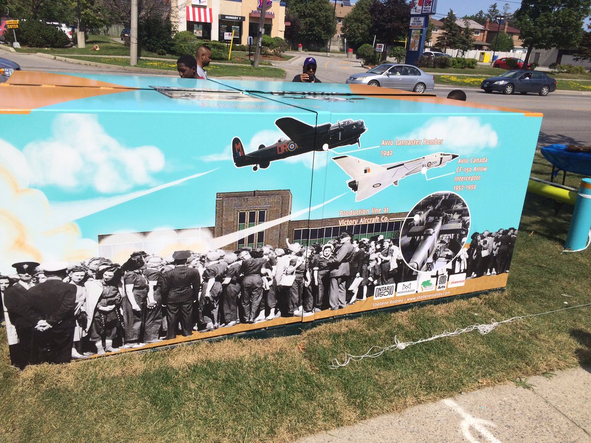 SaugaCulture's tweet photo. Check out the latest box @missartscouncil boxes and banners project-gr8 add'n to streetscape in W 5 - Talented Malton artist Shallene Rodney https://t.co/3ffBohevBh