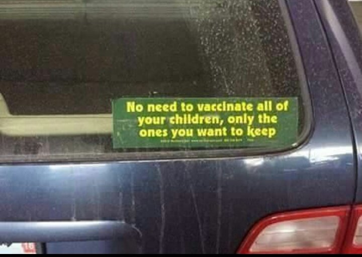 Farmaenfurecida's tweet image. "No hace falta que vacunes a tus hijos. Sólo a los que quieras conservar".
