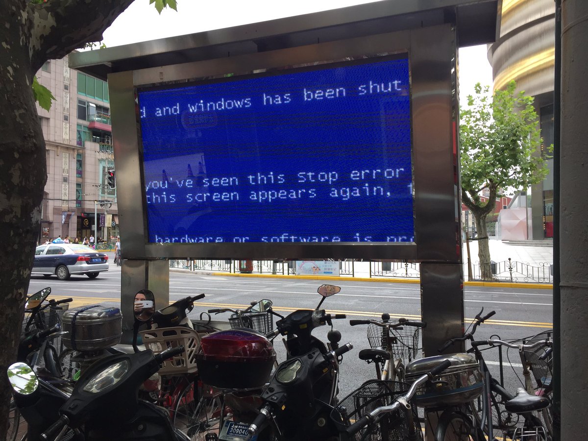 Arclegger's tweet photo. My 4 favorite pics of Shanghai while I was out there #Zootropolis #BSOD #DrunkMickey #McNut https://t.co/ZViB1NKIQ8