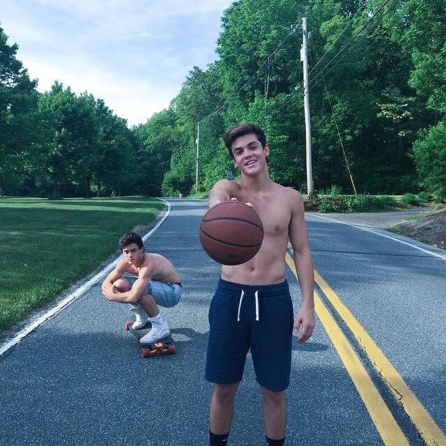 vortexdolan's tweet image. Would you rather: Be there when the Twins were bullied to stand up for them or be there for them recently when they had a rough time?