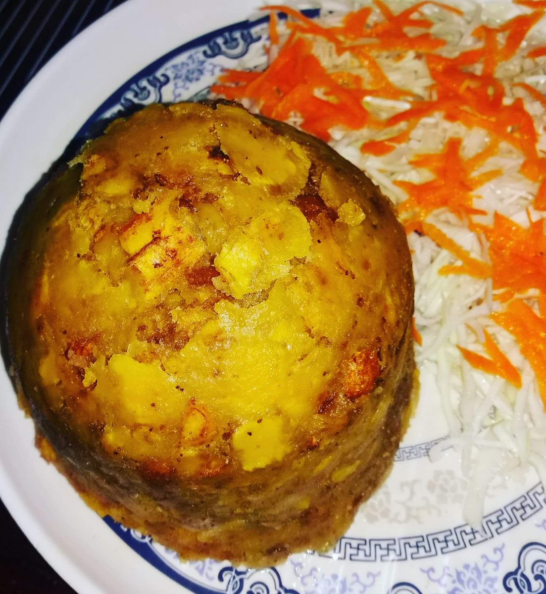 DelvisDuran's tweet photo. Lo agarré asando batata al señor @FelixPortes que echa vainas cuando pasa por #MocaCity y sus Mofongos @donfelixSPM https://t.co/FaGrMRhk7n