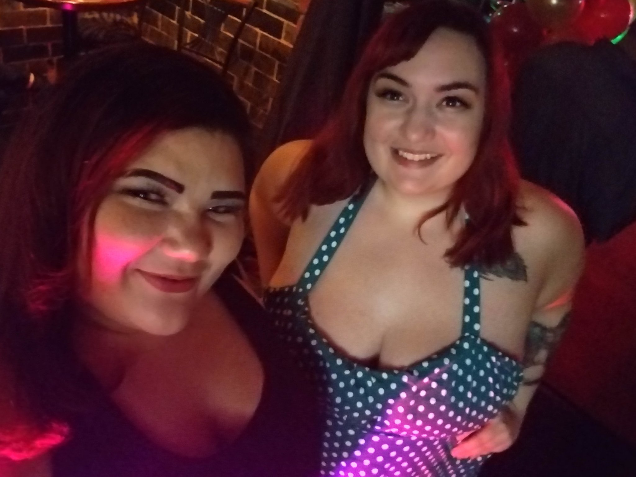 @CurvyQuinn and I 😍 Cant wait to do naughty things with her beautiful self!! https://t.co/1monjJWiPz