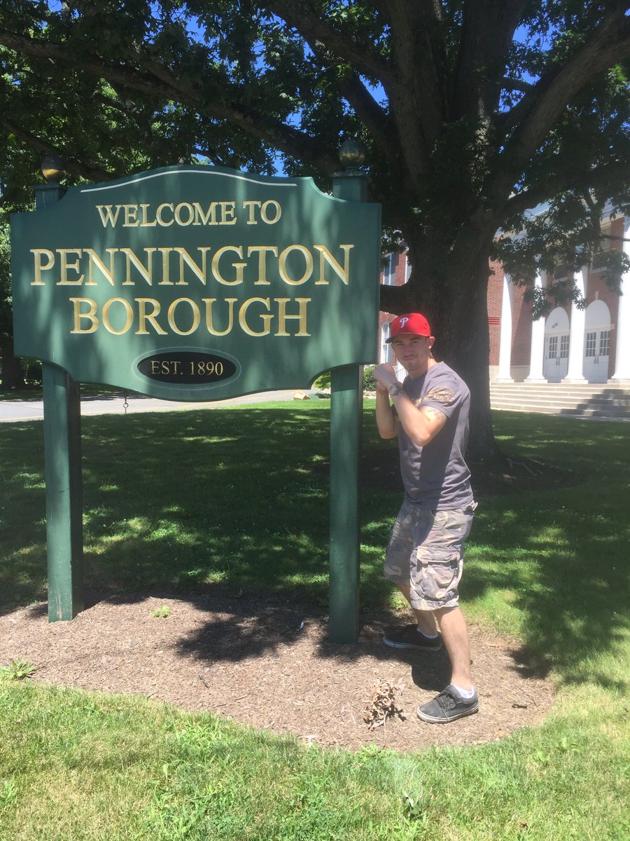 captainjarrod's tweet photo. @RockyPMMA me and my bud max were driving through New Jersey and had to represent! Even wearing my gruntstyle. https://t.co/atbLhz7NSy