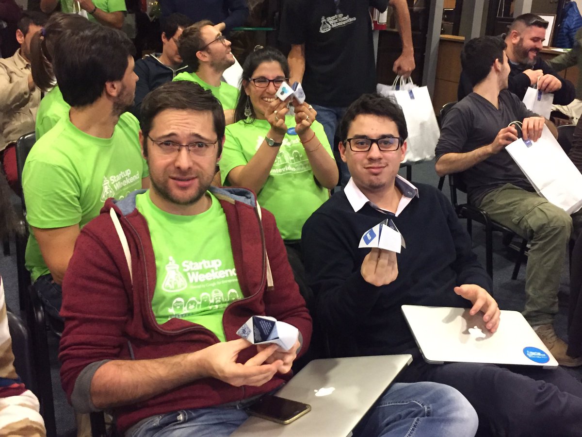 swmontevideo's tweet photo. @INCO_SA nos acompañó en el cierre #swmvd17 con sapitos tec y regalos para todos ! 💯👏🏼👏🏼 https://t.co/YVy4ERejoN