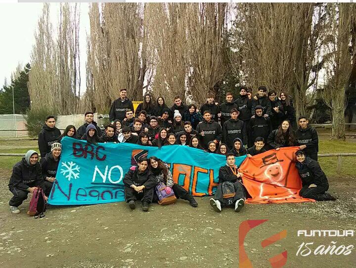 qbanooooooo's tweet photo. Porque Bariloche no es solo joda y descontrol, es un cambio en tu vida, un antes y un después 😌🔙❄️ #BarilocheEsConFuntour @funtourviajes https://t.co/JWp45L7QAZ