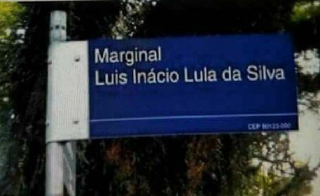 Nunca vi uma homenagem tão justa a uma pessoa 🤔😂