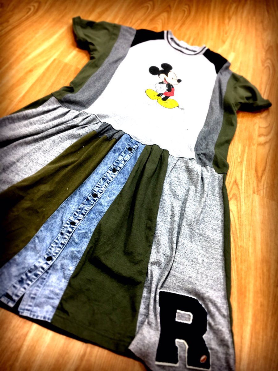 Kaya Select Remake V Twitter 秋物でシンプル カーキmixミッキーリメイクワンピース 下開きまーす リメイク 高円寺 古着 リメイクワンピース 古着リメイク 古着コーデ ミッキーリメイク 衣装 古着屋 リメイク専門 ハンドメイド パッチワーク