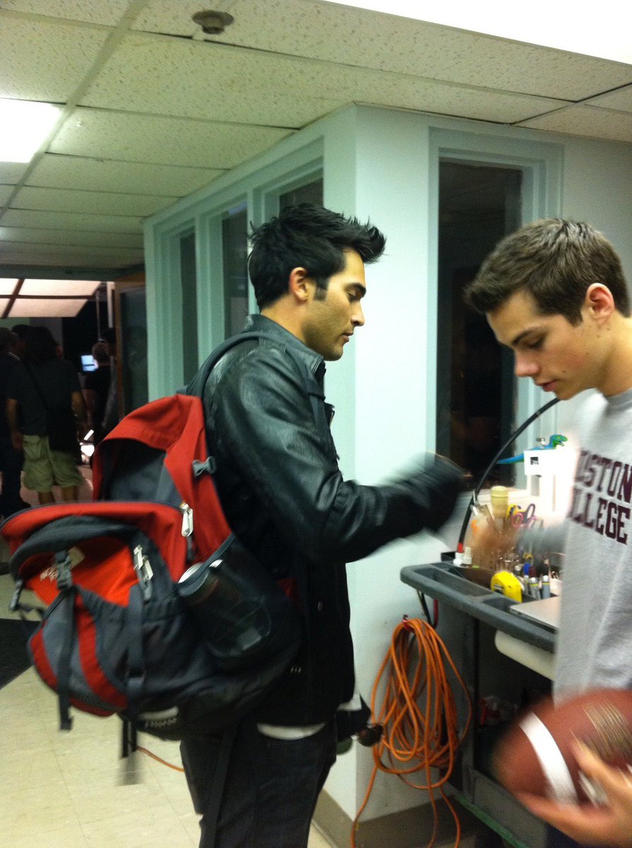 TeenWolfNewsMtv's tweet photo. New/Old photos of Tyler Hoechlin and Dylan O'Brien! https://t.co/KiABlcwmLj