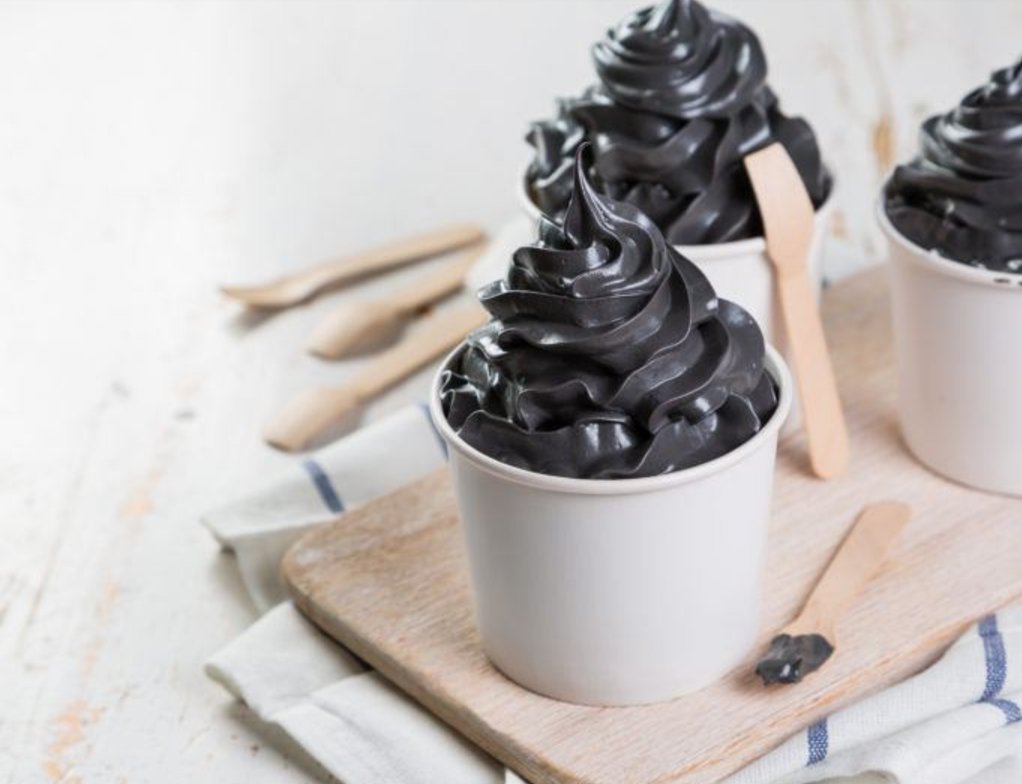 springstus's tweet photo. Could Eating Activated Charcoal Foods Weaken Your Birth Control? https://t.co/FwnctT067f https://t.co/2YVTq1H88s