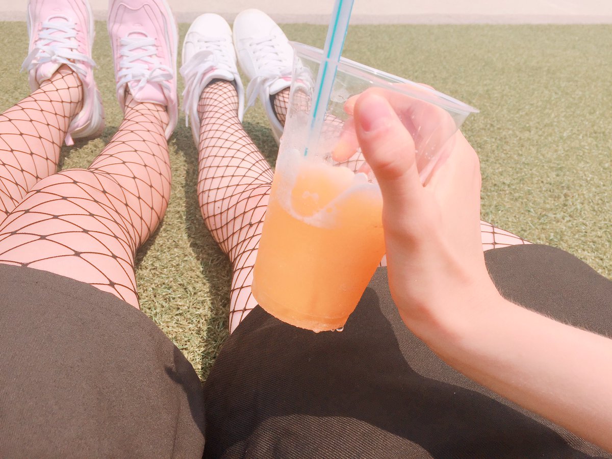 ついに夏休み入った〜🍧🎆
3週間しかないけどいっぱい予定あるし楽しも！！
旅行いって祭りいって海いってユニバいって〜💓
楽しみすぎて潰れそう😍