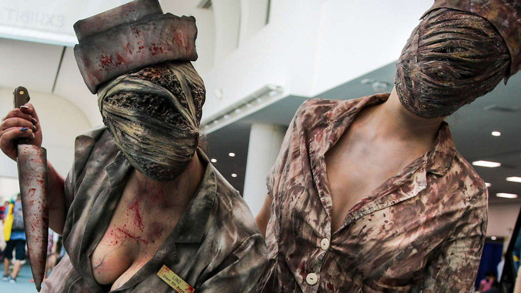 GameSpot's tweet photo. Here are the best cosplay we found at Comic-Con https://t.co/8cN2cungfB https://t.co/ZbTKucUkXS