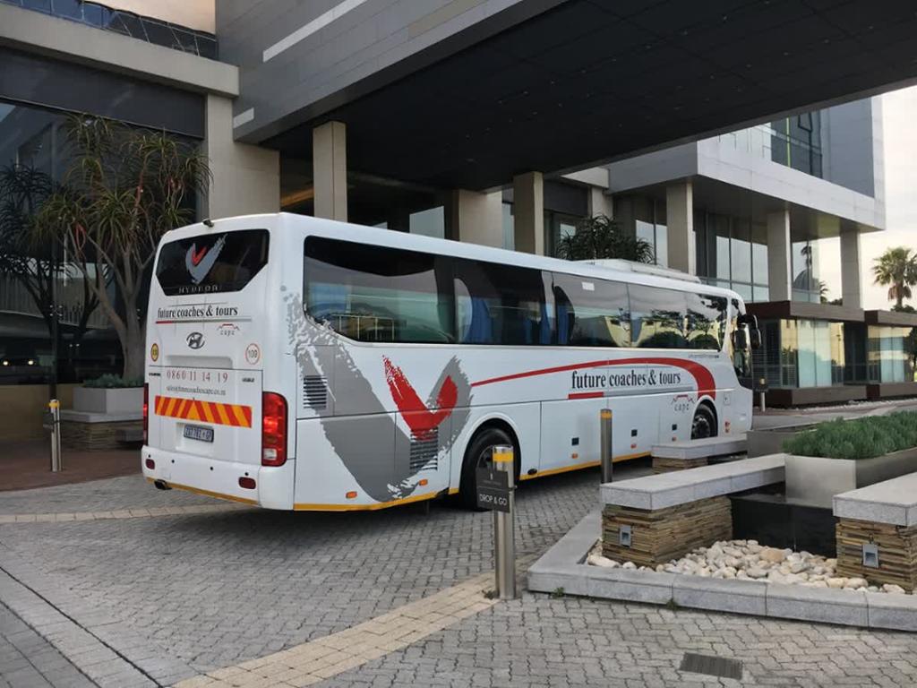 FutureCoachesC's tweet photo. .@FutureCoachesC will meet all your expectations. Visit www. https://t.co/XDZh3jePFl or email: info@futurecoachescape.co.za to book https://t.co/3B4zAdDM4s