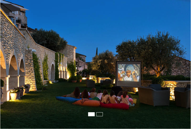 scourbit's tweet photo. Nouveauté à la @bastidedegordes : #cinéma en plein air pour toute la famille ! #LHCExperience #Palace #culture https://t.co/yV4Fn2N5hv https://t.co/fVRh17MHE0