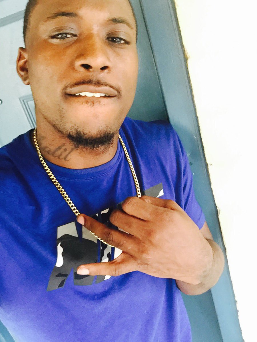 4boyPG's tweet photo. 4️⃣0️⃣ https://t.co/zQLsQoNKNK