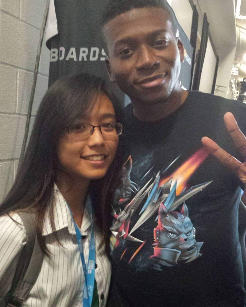 notakkeyroomi's tweet photo. this is gonna be my yearly #GOML thing #GOML2016 #GOML2017 #selca #xd1x 📷: @AnthonyLasam https://t.co/WvAy2zFTZn