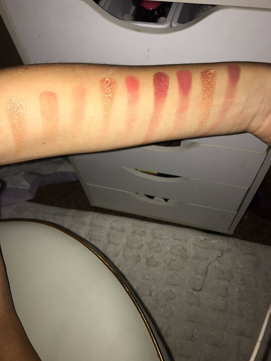 allmuamakeup's tweet photo. kyshadow burgundy pallette swatches from left to right, go buy this pallette!😍you get 9 matte and shimmer colors for the price of $42! https://t.co/UCs1oXOPlS