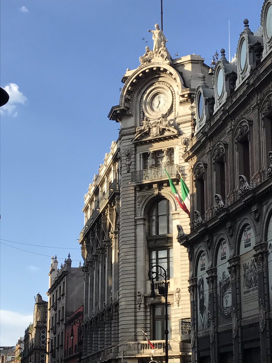 renegarciaactor's tweet photo. El maravilloso centro de mi ciudad https://t.co/YAf2Tf3rY8